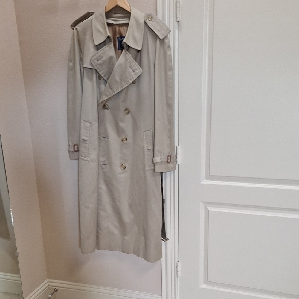 Burberry Light Tan Trench Coat
